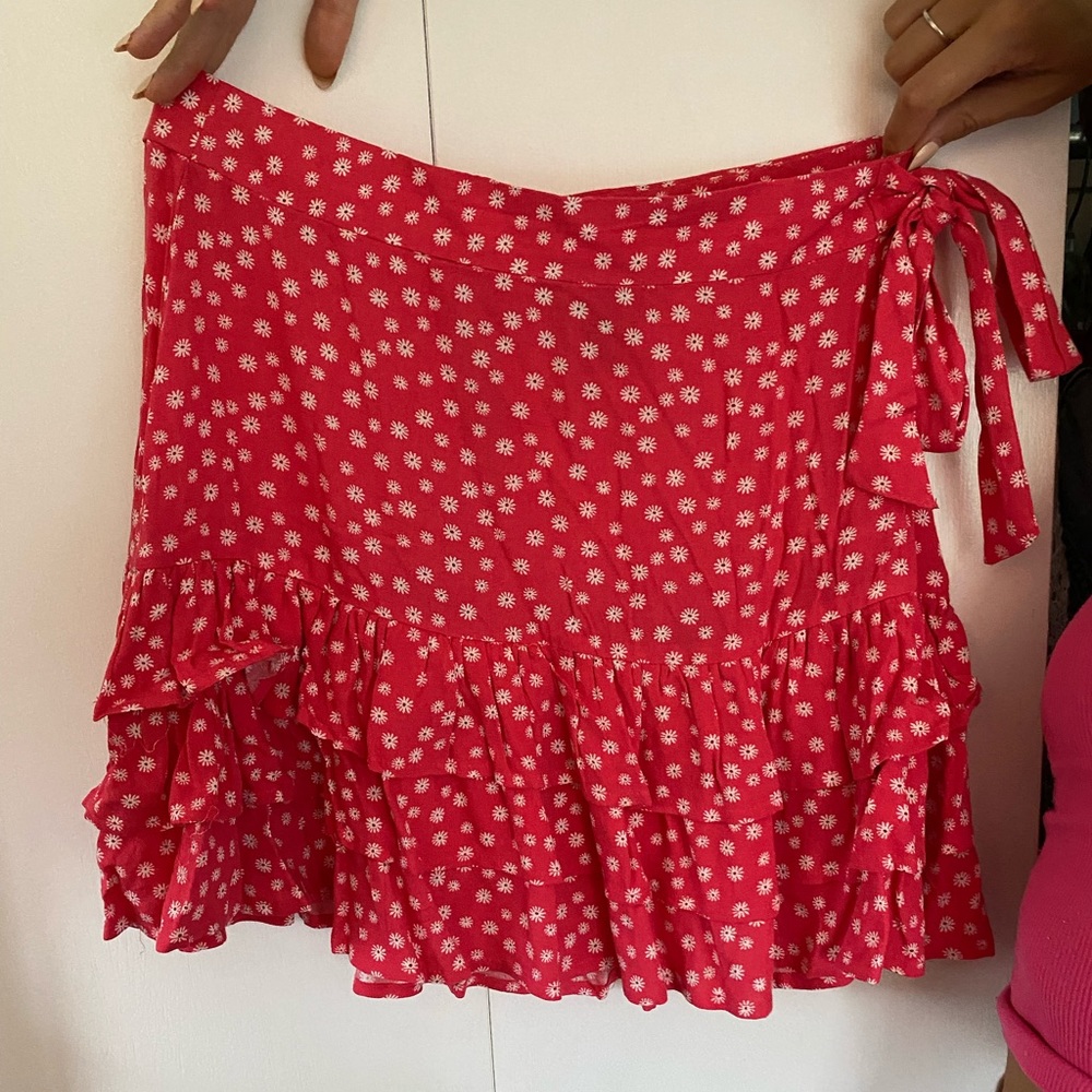 Floral pattern skirt very comfy